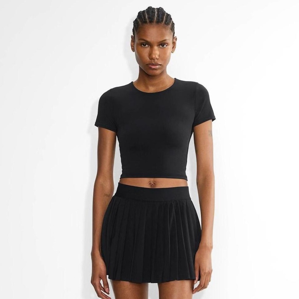 NWT Aritzia Movetech Tennis Pro Micro Pleated Skirt
